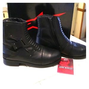 Alpinestars motorcycle boots